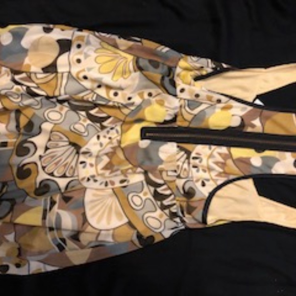 NWT BCBG Max Azria T-Back Mini Dress - M - Picture 6 of 7